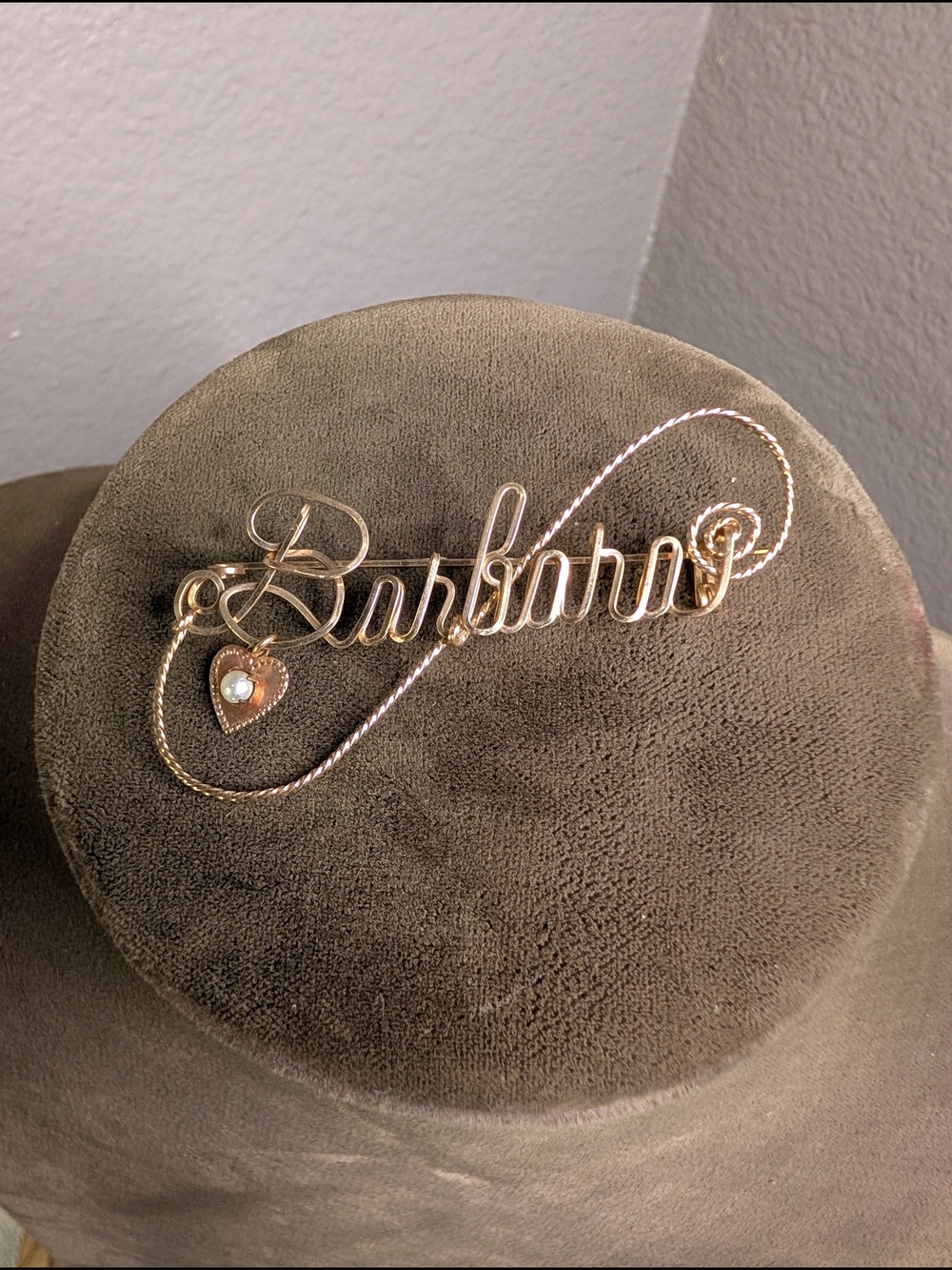 Vintage Gold Filled Wire 'Barbara' Script Name Brooch with Heart Charm
